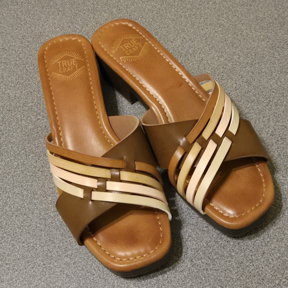 True Craft Klick Strappy Sandal Tan MultiColor Women's Size 8 - Picture 2 of 7